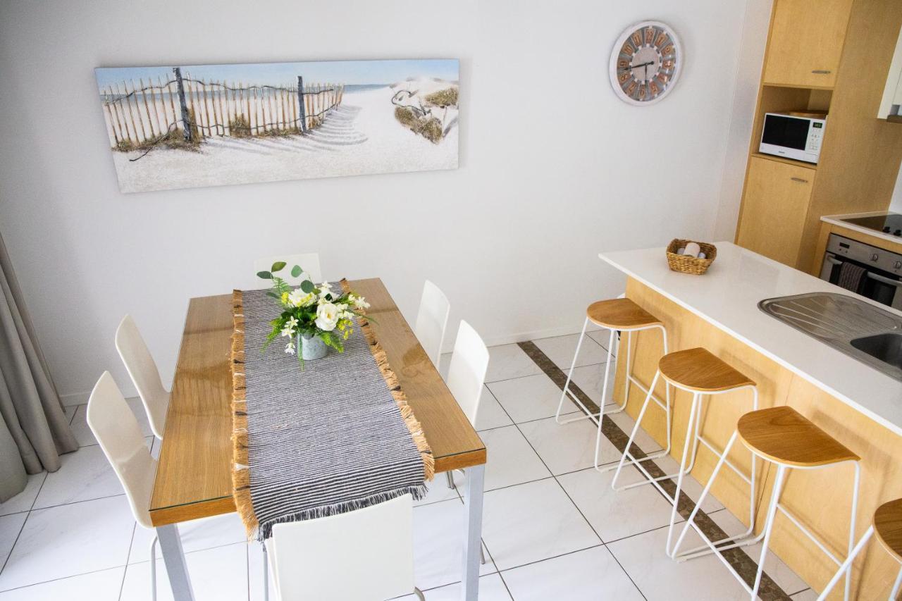 Tropical Getaway In 2 Bedroom Unit In 4 Star Resort Noosaville Eksteriør bilde