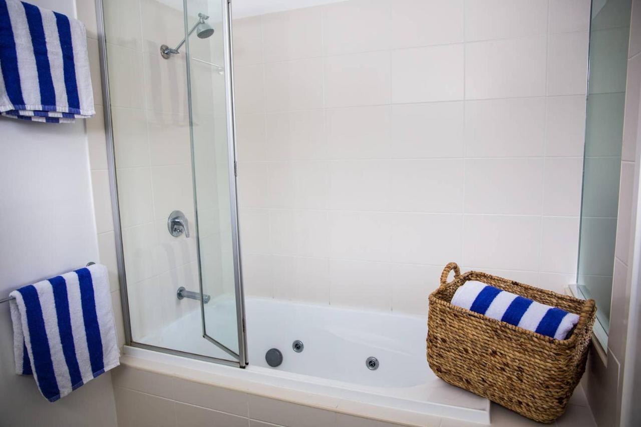 Tropical Getaway In 2 Bedroom Unit In 4 Star Resort Noosaville Eksteriør bilde